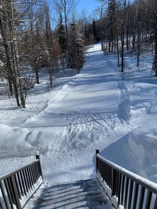 Mont-Blanc Ski Inout Condo W Pool Beach Access Saint-Faustin–Lac-Carré Extérieur photo